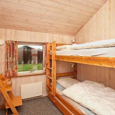 Three-bedroom Holiday In Juelsminde 23 Feriehus *